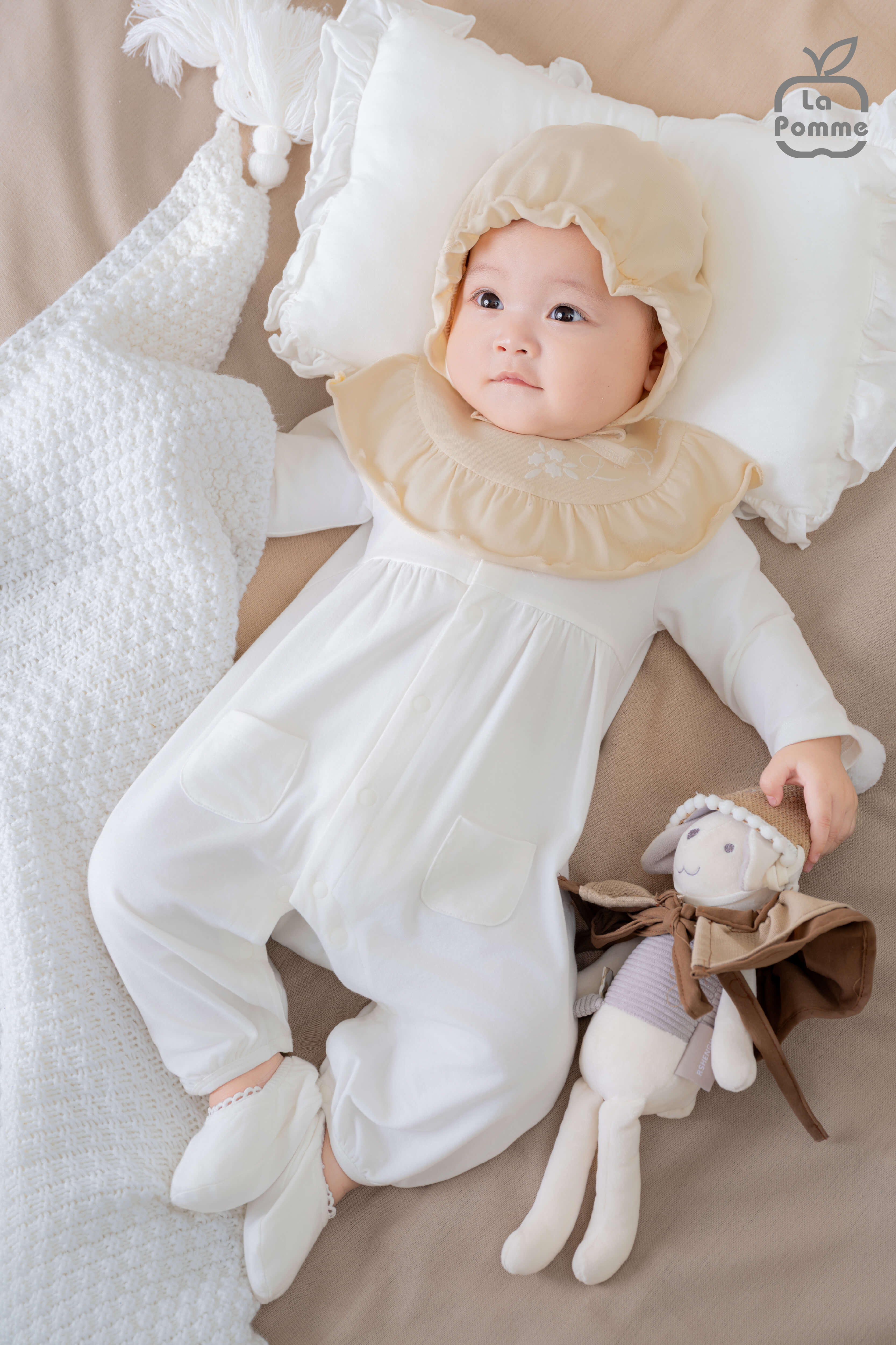 Body dài tay La Pomme baby princess - 0,3,6M Trắng be — ảnh 5