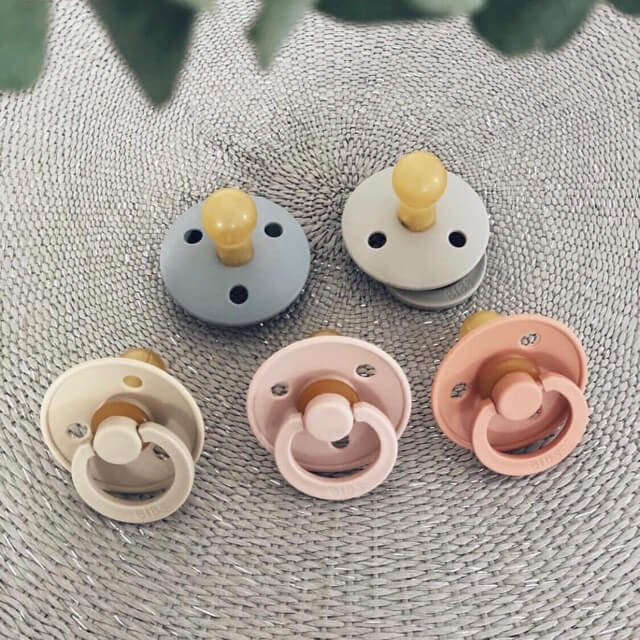 Ty ngậm Bibs Colour Đan Mạch (0-6M, 6-18M)