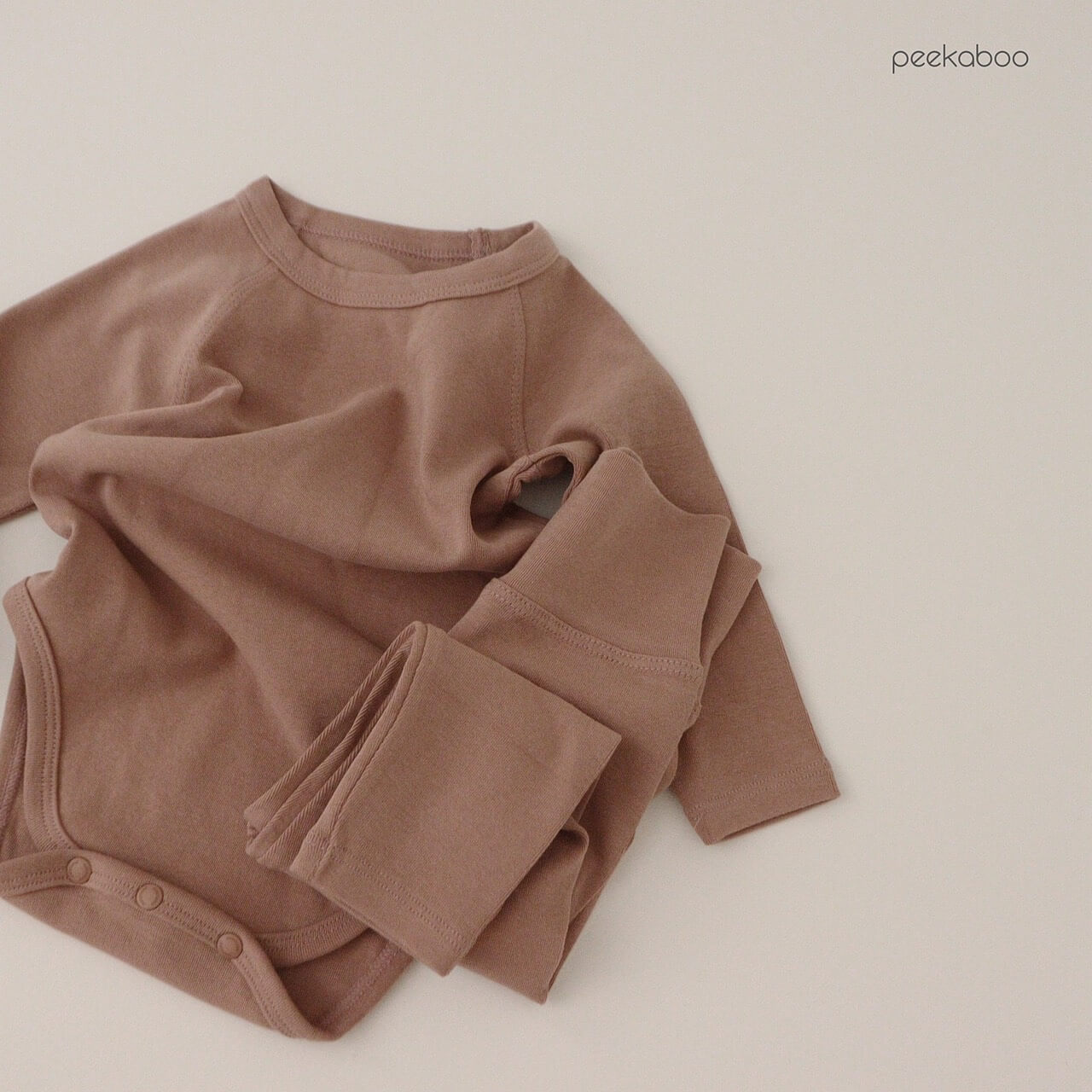 Peekaboo Bodysuit Basic kèm quần 6M — ảnh 4