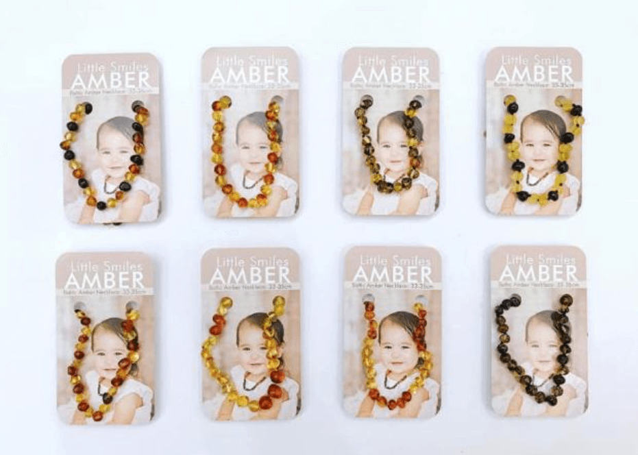 Vòng hổ phách Little smiles Amber