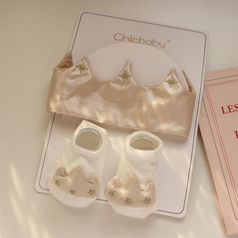 Set băng đô, giầy sơ sinh hoàng tử màu Bóng 0-12 tháng Chicbaby
