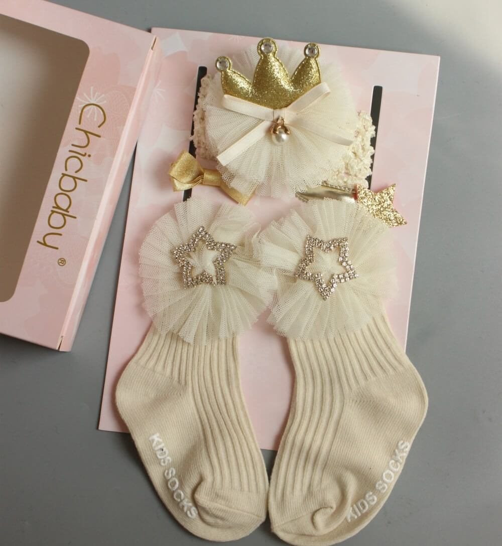 Set quà buộc tóc, kẹp tóc, tất in chữ Kids Socks Hàn Quốc Chicbaby — ảnh 2
