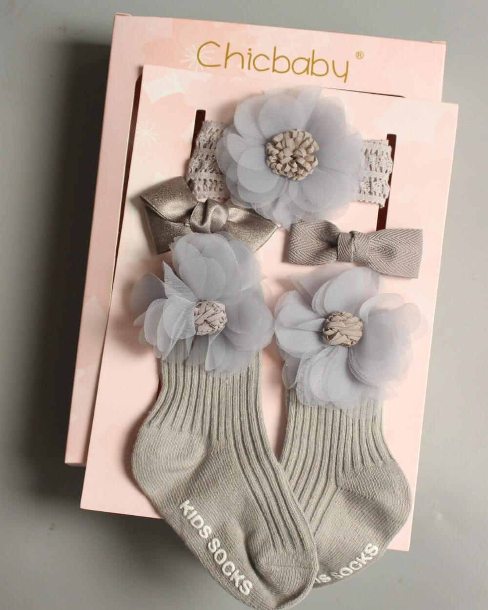 Set quà buộc tóc, kẹp tóc, tất in chữ Kids Socks Hàn Quốc Chicbaby — ảnh 6
